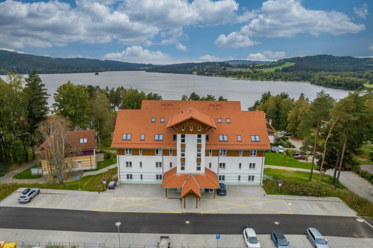 Luxury Apartman Lipno Lipno nad Vltavou Luaran gambar
